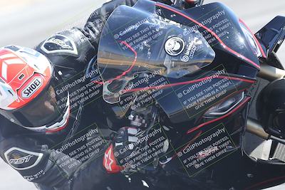 media/Sep-20-2025-Race Pace (Sat) [[d4e1b33f4d]]/Verified/Turn 10 Inside (1125am)/